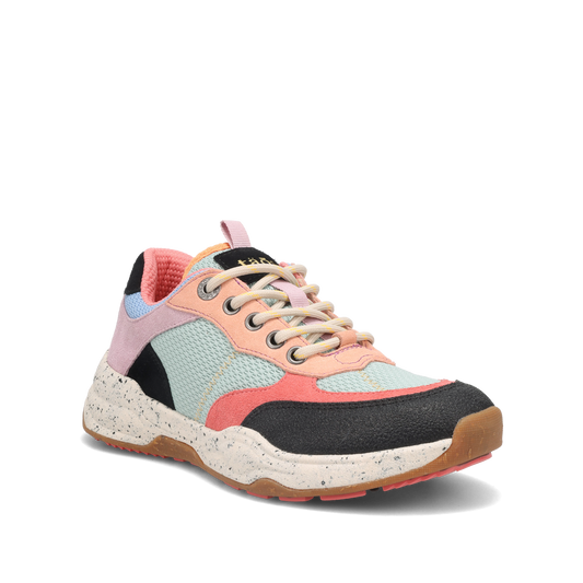 Taos Footwear Advance