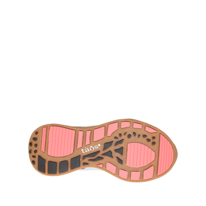 Taos Footwear Advance