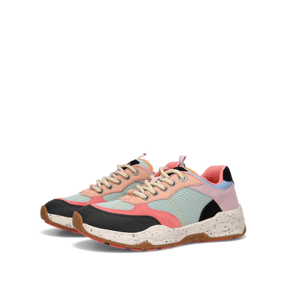 Taos Footwear Advance
