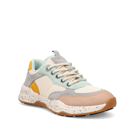Taos Footwear Advance