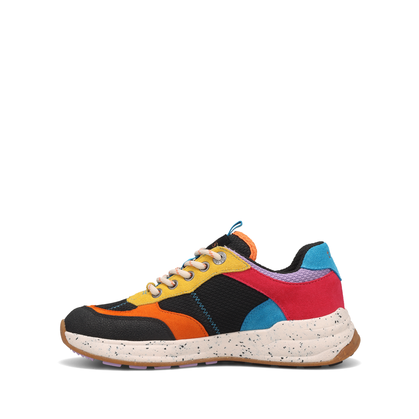 Taos Footwear Advance
