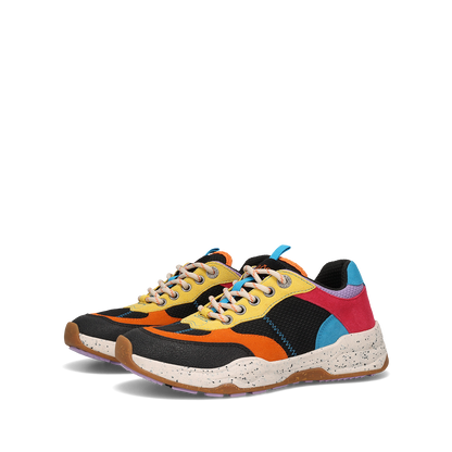 Taos Footwear Advance